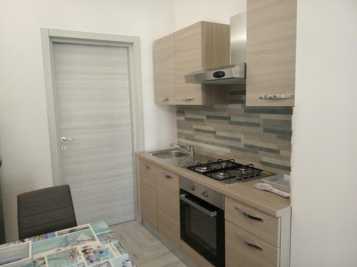 Acquazzurra Affittacamere Torre Lapillo Luaran gambar