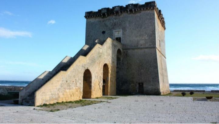 Acquazzurra Affittacamere Torre Lapillo Luaran gambar